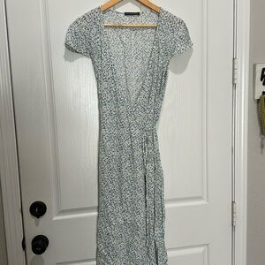 Brandy Melville  wrap around dress